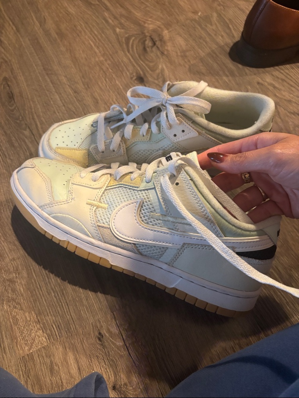 Nike Low-Top Sneakers in Mint Green, Cream & White